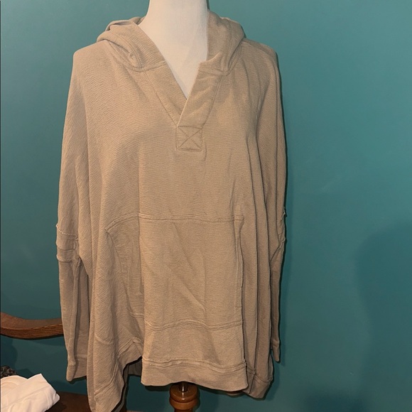 Hoodie - Picture 2 of 5